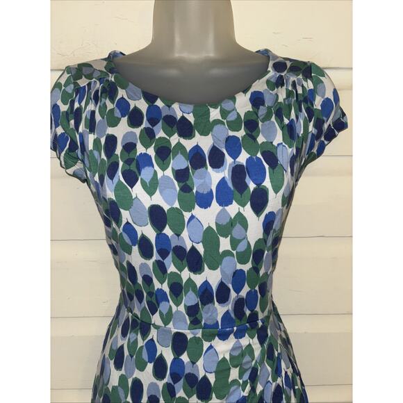 Boden Lyocell Blend Short Sleeve Knee Length Dress Size 2R - Picture 2 of 9
